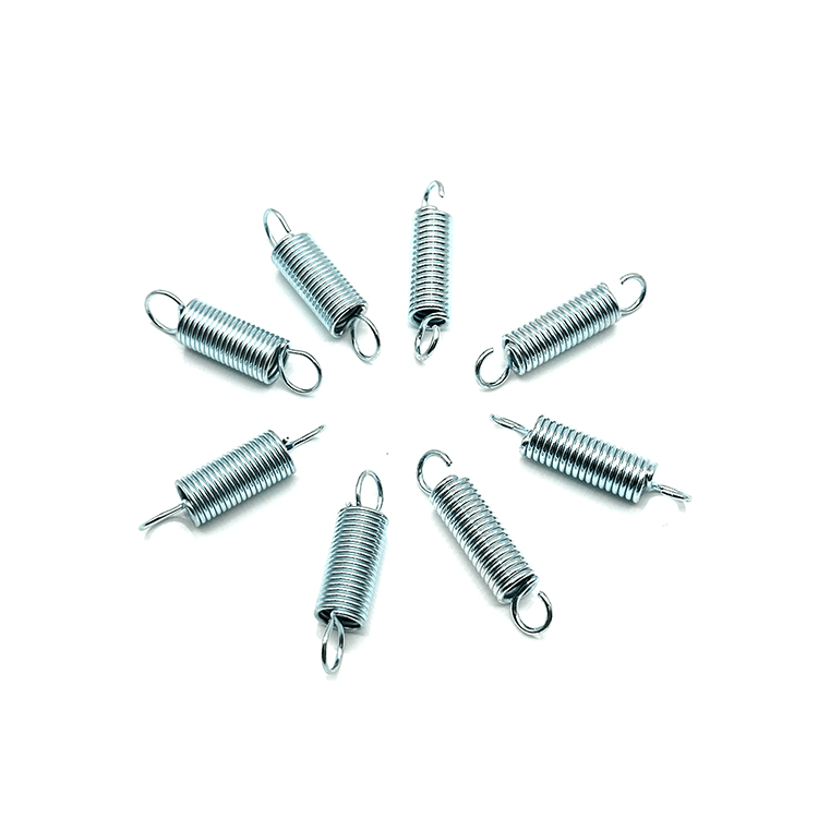 Accessory spring for semi-automatic strapping machine